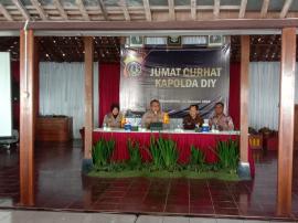 Jum’at Curhat Kapolda DIY di Kalurahan Grogol